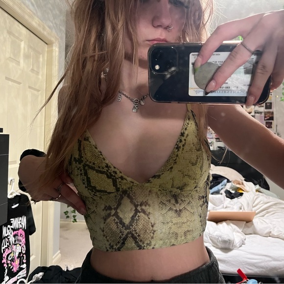 Cheap Top Drop!! - Picture 2 of 7